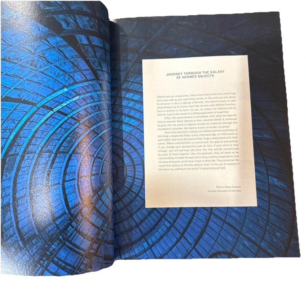 Le Monde d'Hermes Magazine Autumn Winter Catalogue‎ 2023 PEGASUS PEGASE🔥